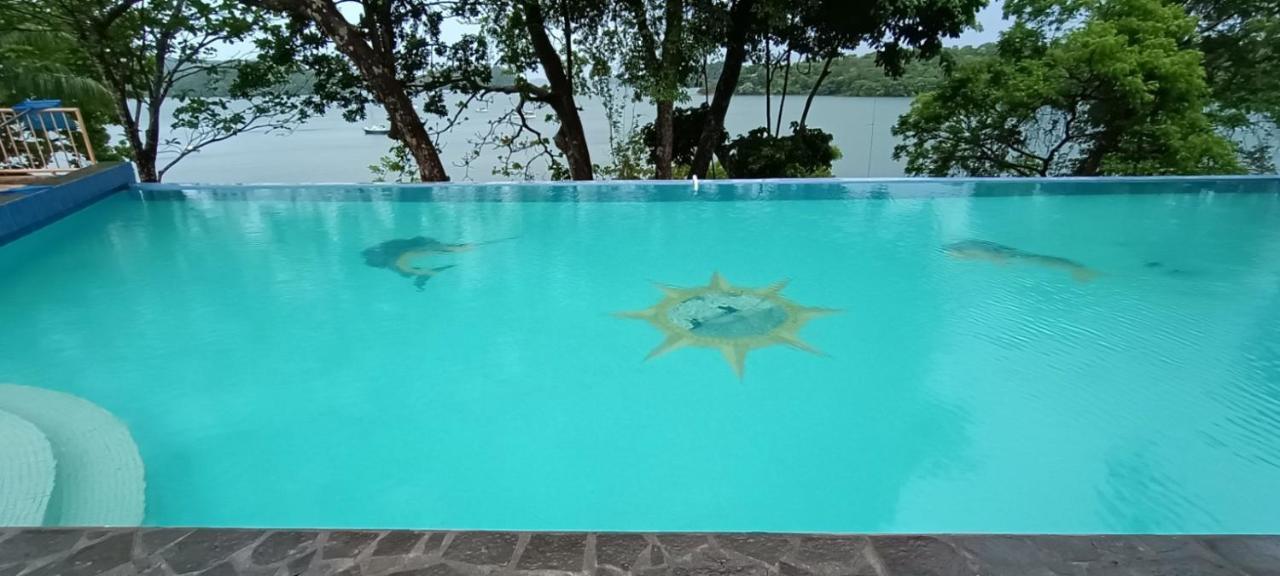 Gone Fishing Panama Resort Бока-Чіка Екстер'єр фото