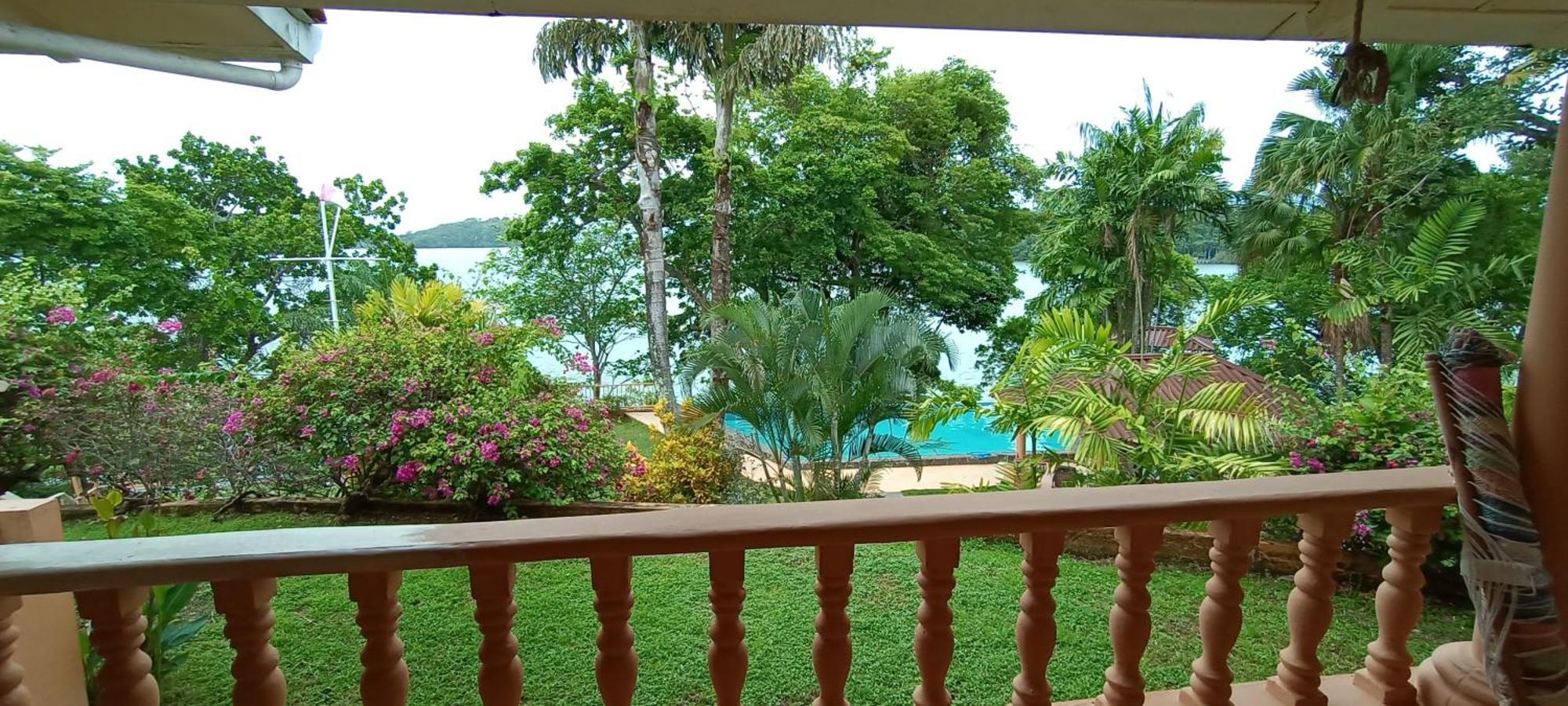 Gone Fishing Panama Resort Бока-Чіка Екстер'єр фото
