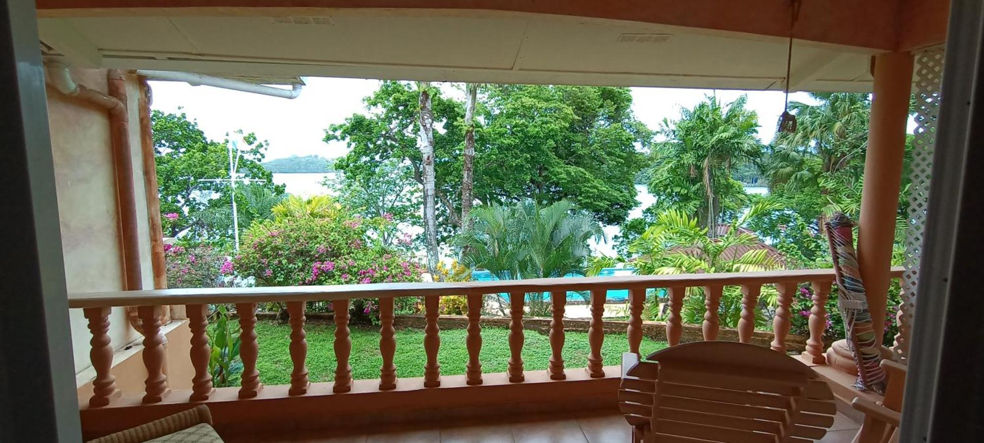 Gone Fishing Panama Resort Бока-Чіка Екстер'єр фото